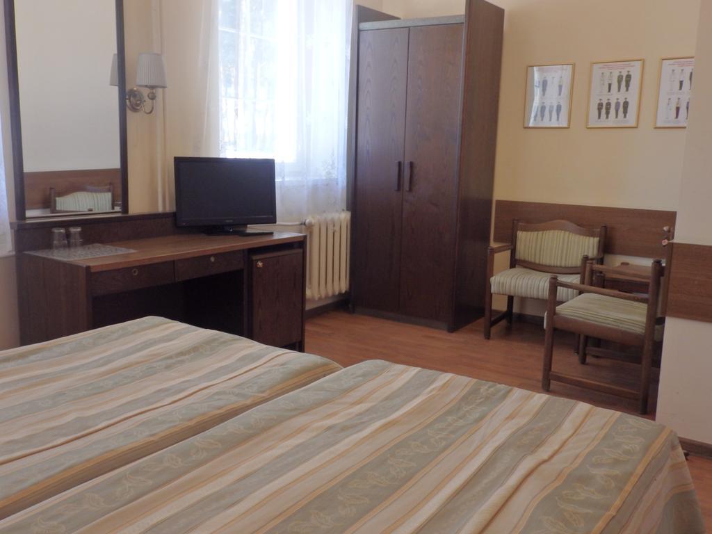 Hotel Gosciniec Borne Sulinowo - Byla Baza Wojskowa Habitación foto